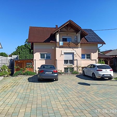 Vagon - Studio - Near Btc, Ljubljana Apartment Exterior photo